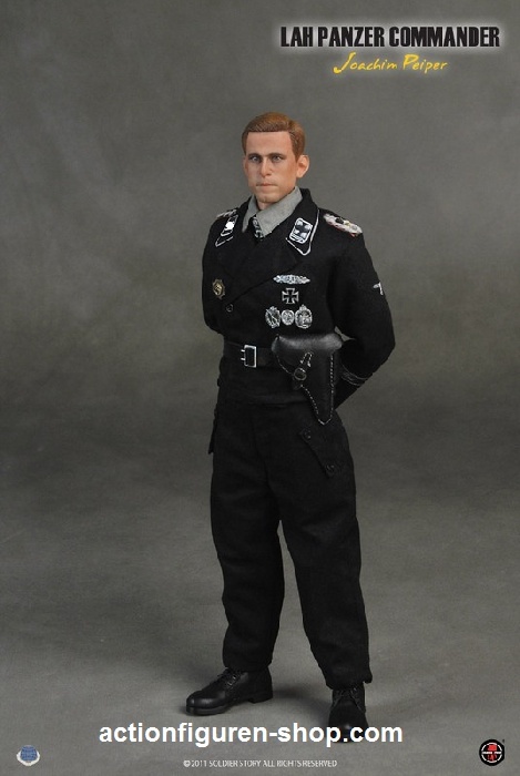 SSt050-09yJirRedShG7E5 Joachim Peiper- LAH Panzer Kommandant