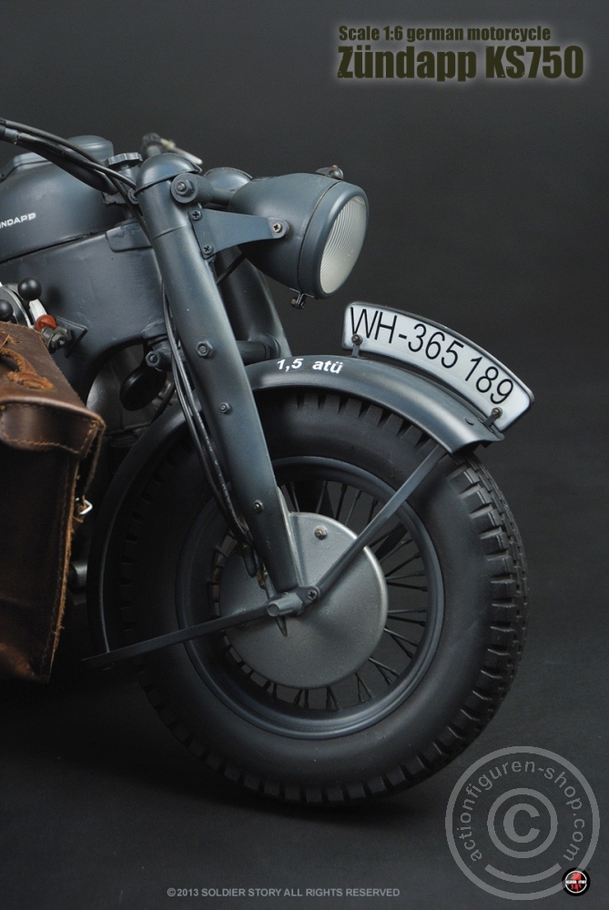 Zündapp KS-750 mit Beiwagen