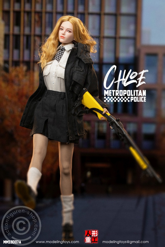 BBT-S9007A-04 Cloe - British Metropolitan Female Police Service - Armed Police Officer