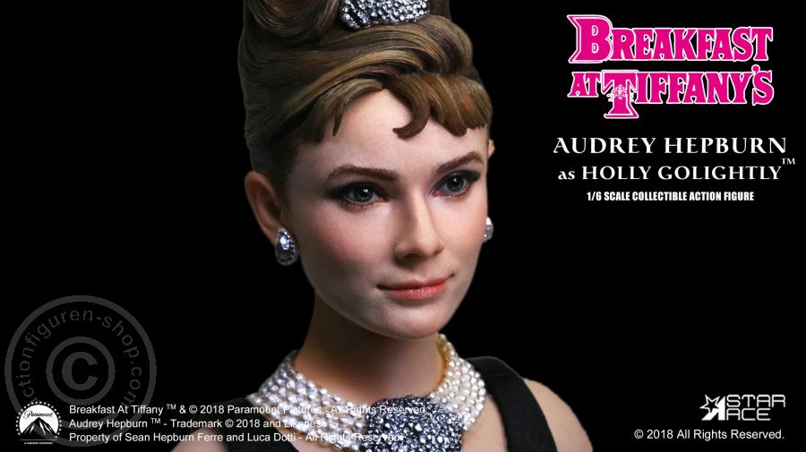 SA051-06 Audrey Hepburn - Breakfast at Tiffany