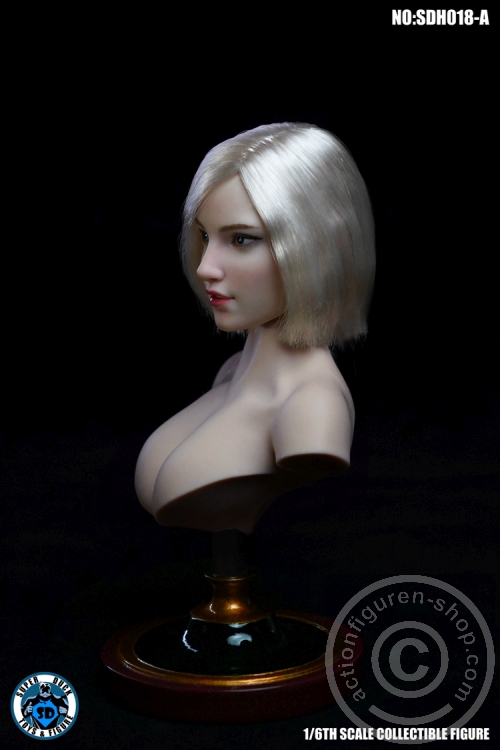 Female Head - blond short Hair