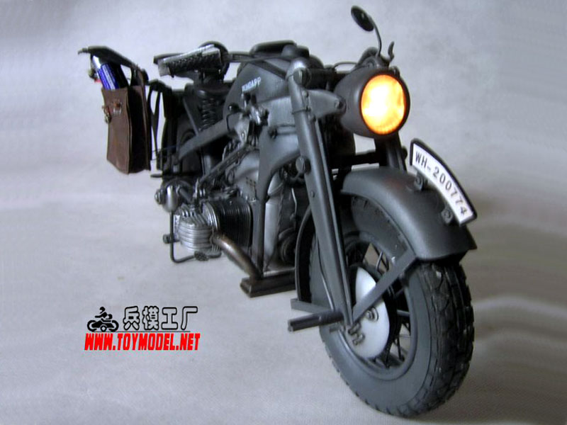 TM0001-03zjsE1UbRqufJlZ Zündapp KS750 Motorrad