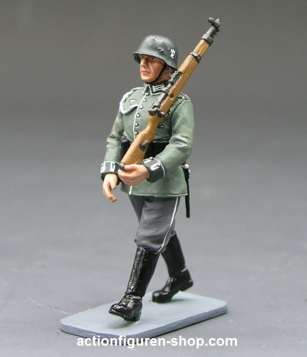 Wehrmacht Marching Rifleman