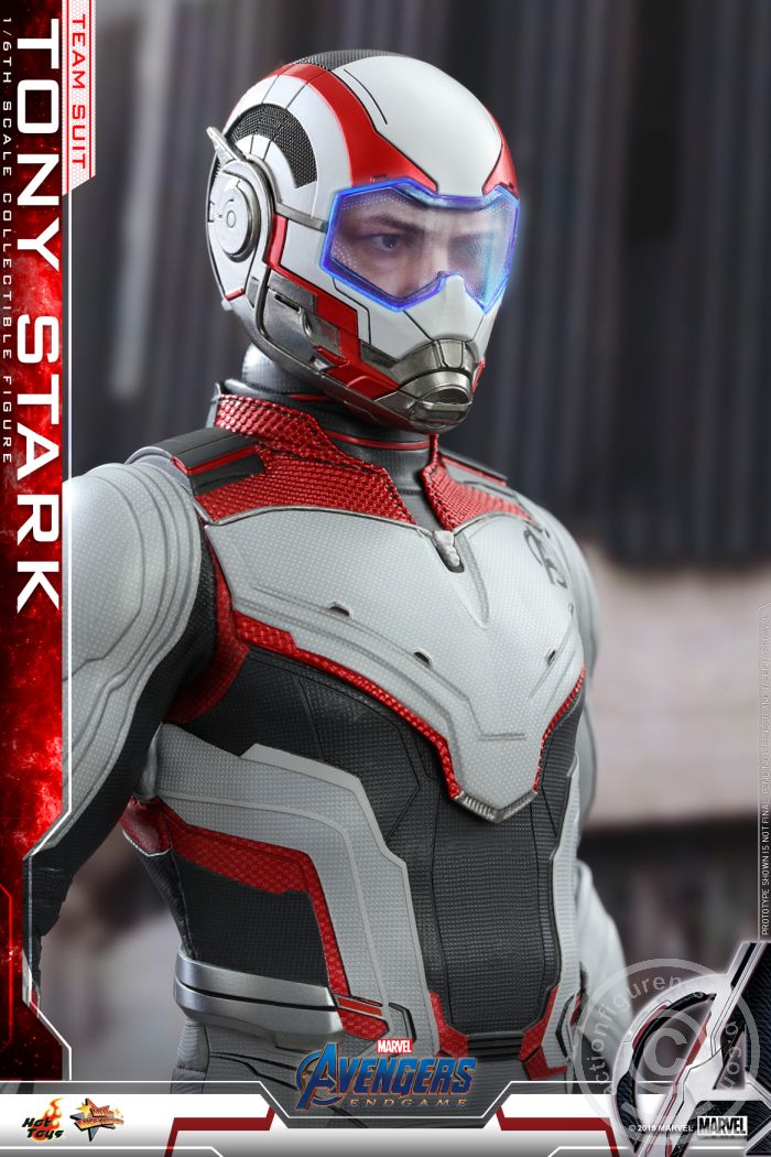 Avengers Endgame - Tony Stark (Team Suit)
