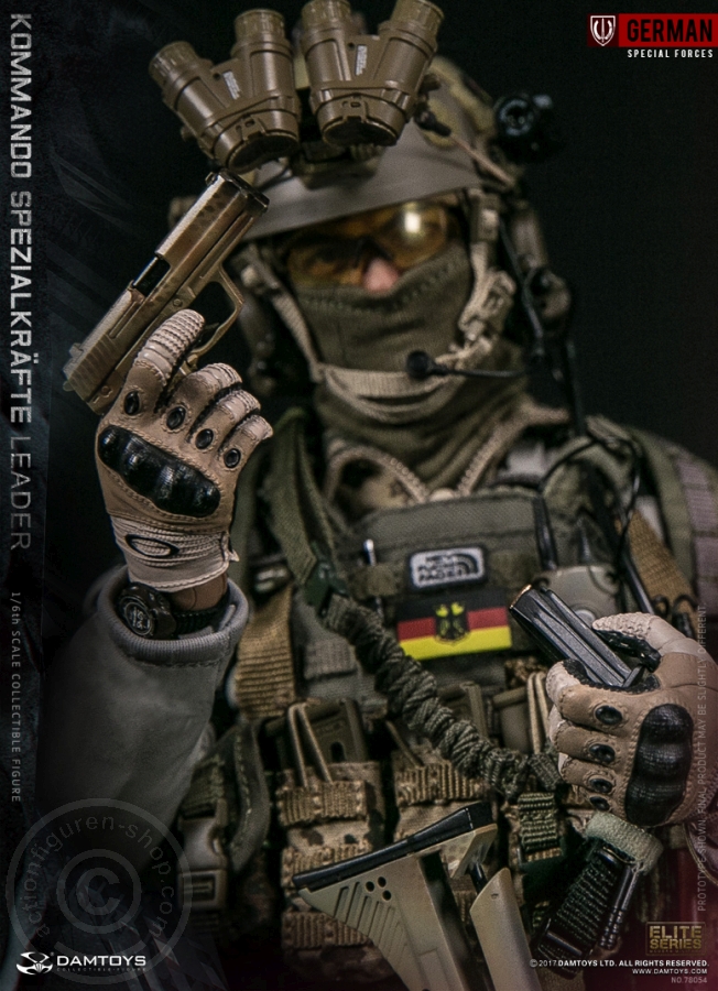 DA78054-11 Kommando Spezialkräfte (KSK) - Leader - beschädigte Box
