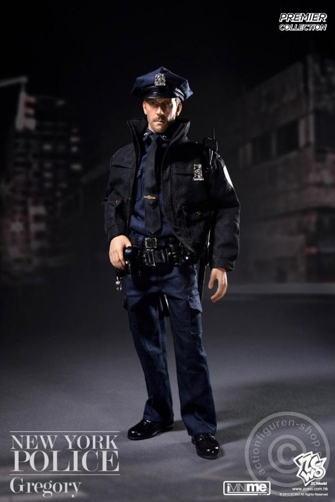 ZC096-05 NY Police Officer - Gregory