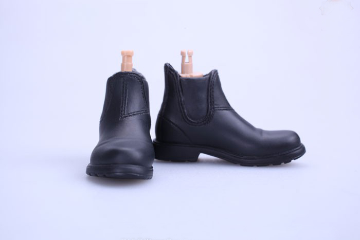 fri003-12-01yedtSwKjZlqiy Black Female Boots w/ Socks