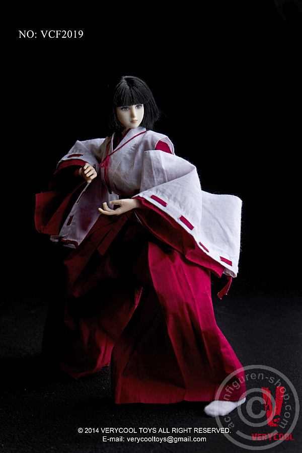 Miko Outfit Set