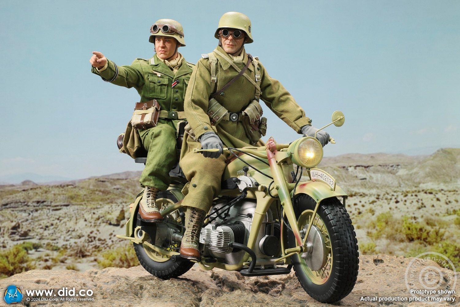 German Zündapp KS 750 Motorcycle with sidecar (Camo) - in 1/6 scale