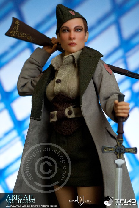 DC004-07 Abigail van Helsing - Dead Cell