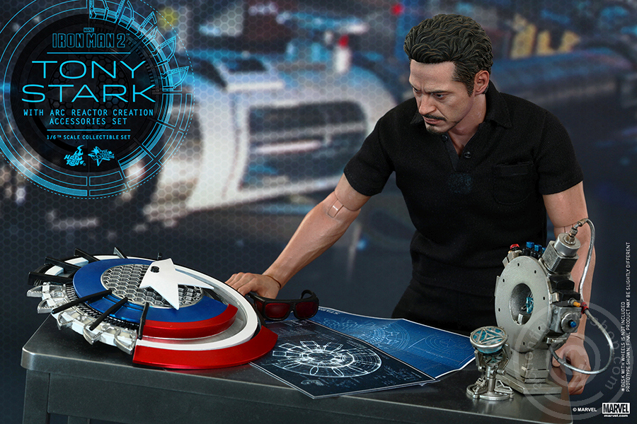 176307-06 Iron Man 2 - Tony Stark with Arc Reactor Creation Accessories