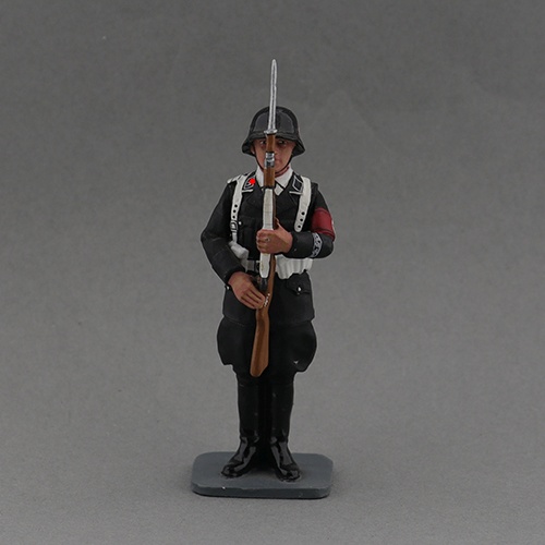 lah025-02tYW1GU1foX5BE Presenting Arms - damaged