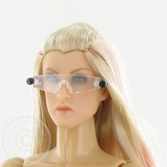 ZCGirl09-11-06 Brille mit 2 MAG-Lite