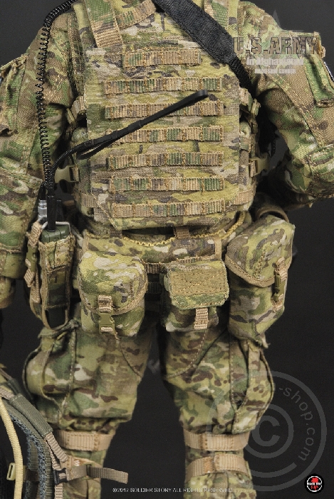 SSt068-35 U.S.Army in Afghanistan M249 SAW Gunner