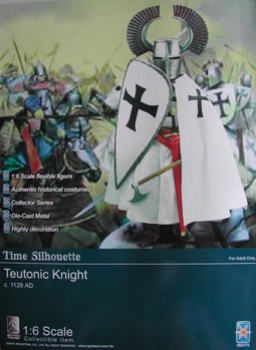 cu12box_p1natQZUMXV7CSg Teutonic Knight - Der weiße Ritter