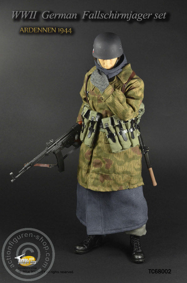 TCT68002-10 German WW-II Fallschirmjäger Soldat Set