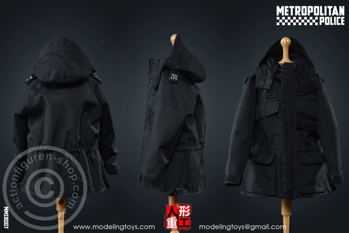 BBT-S9007A-15 Cloe - British Metropolitan Female Police Service - Armed Police Officer