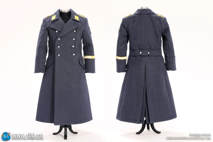 80147-39bw4375Is04Cs8 Willi - German Luftwaffe Captain