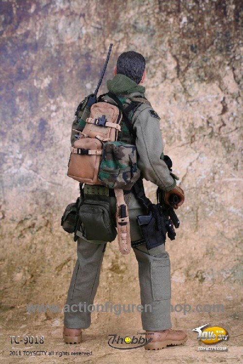 TTL9018-19 US Navy Corpsman - Joint Operation