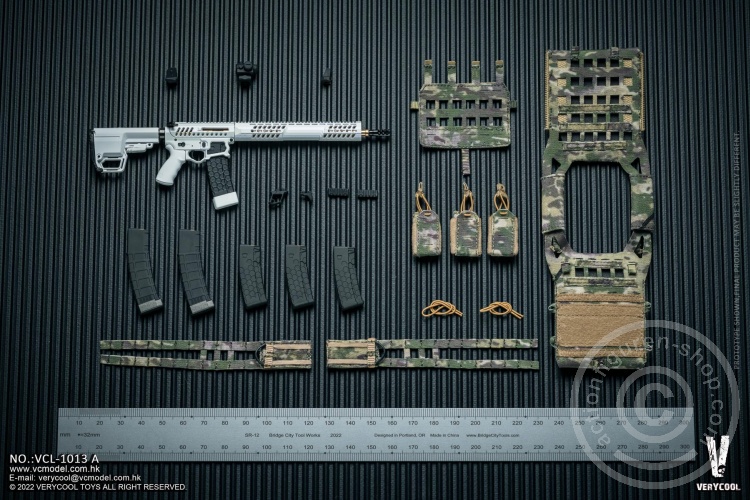 UDR-15 Rifle and Gear Set (A Pearl)