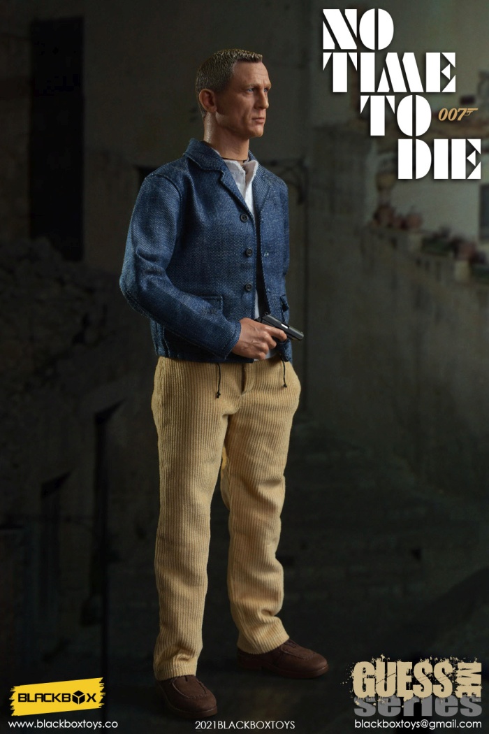 BBT-9025-28 Agent James - No Time to Die - in Civil Outfit