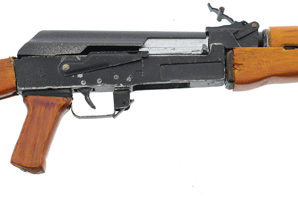 AK-47 - Metall and Wood