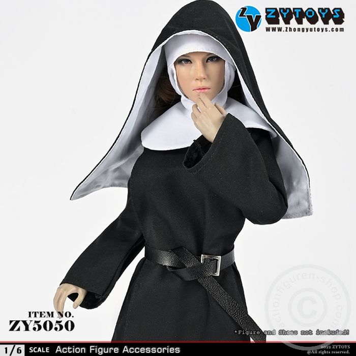 The Nun Cloth Set