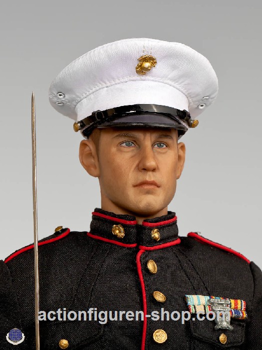 U.S. Marine Corps in Parade Uniform w/ M1 Garand