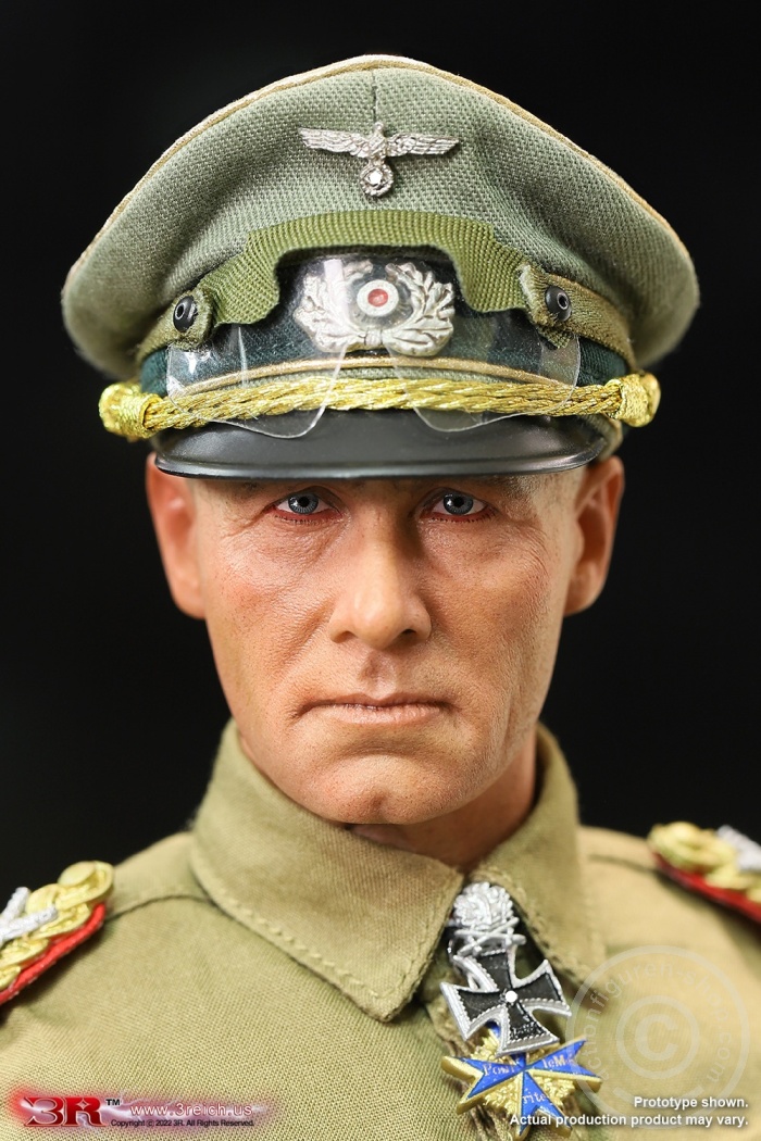 Erwin Rommel - The Desert Fox - Field Marshal of DAK - damaged Box Erwin Rommel - The Desert Fox - Field Marshal of DAK - damaged Box