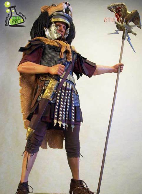 KP007-01s8pxQitTHgzLVj Lucius Duccius Rufinus - Römischer Standartenträger