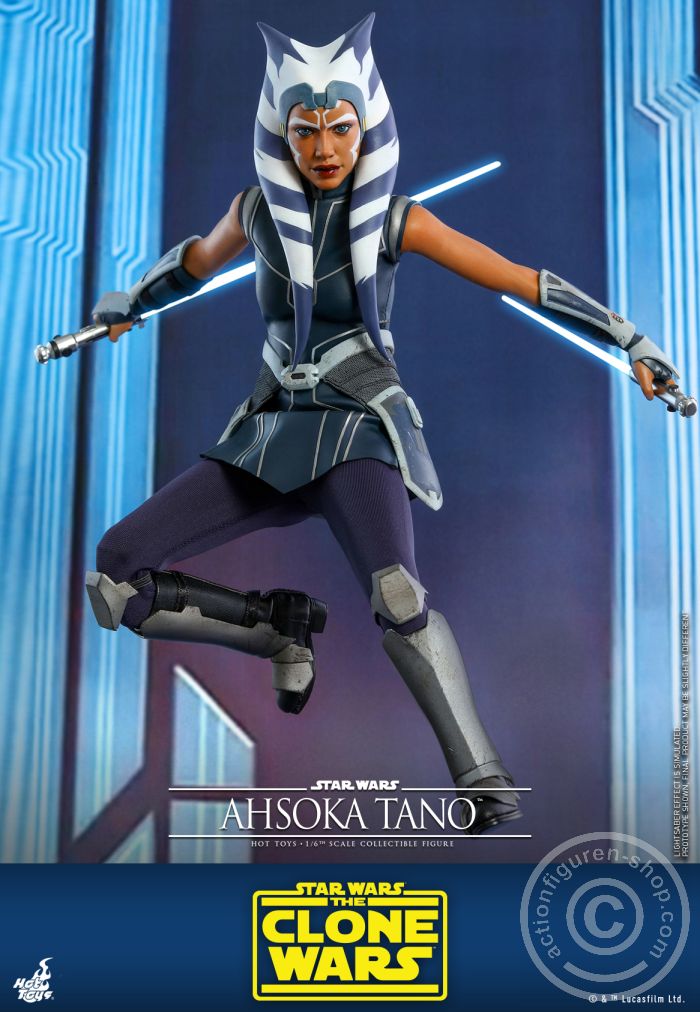606068-02hyFfbTcLPSr4x Star Wars - The Clone Wars - Ahsoka Tano
