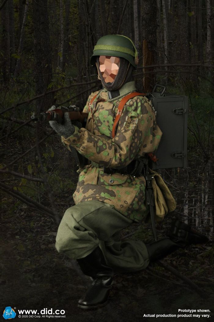80142-03 Dennis - Radio Operator - 20. Waffen Division