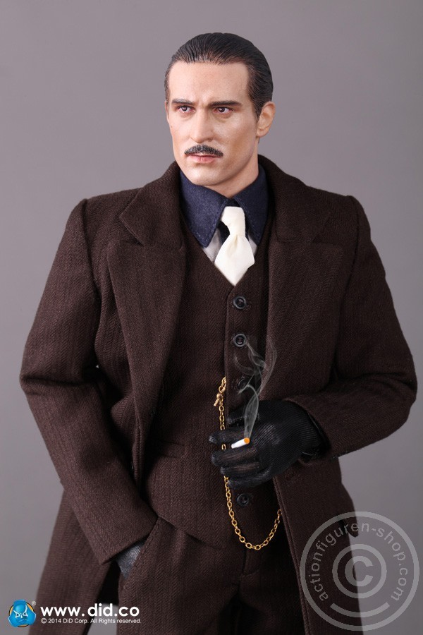 80101-17 Robert - Chicago Gangster 1930