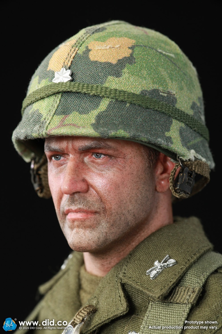 Lt. Col. Moore - Vietnam War U.S. Army Lt. Col. Moore - Vietnam War U.S. Army