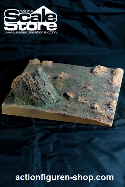 ASS002-04 Baumstumpf Diorama