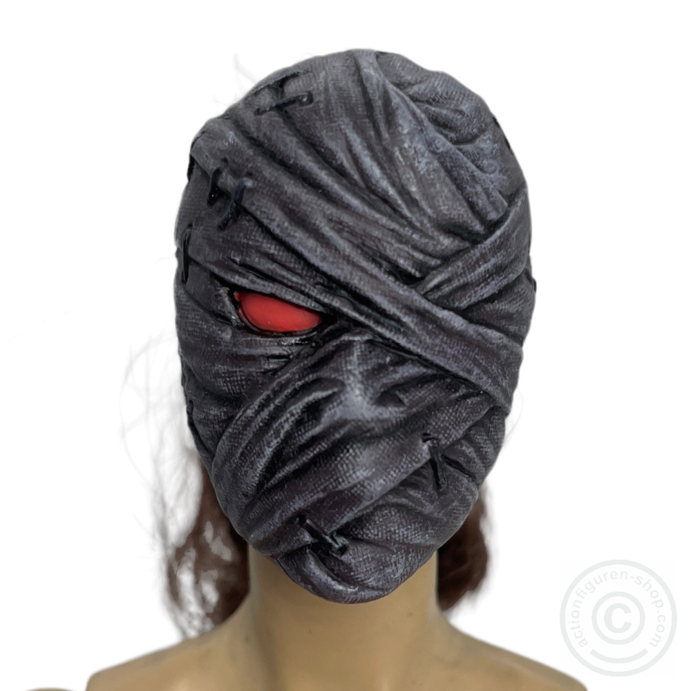 Female Head - bandaged - w/ real brown Hair braid