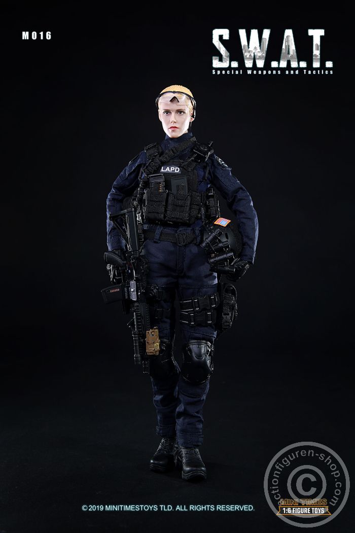 MT-M016-16wfJ6SZDcxVuqc SWAT - Female LAPD Officer