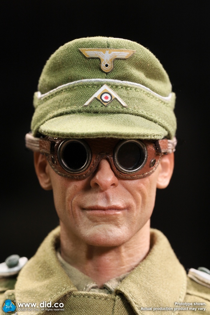 Wilhelm - WWII German Afrika Korps Infantry Captain