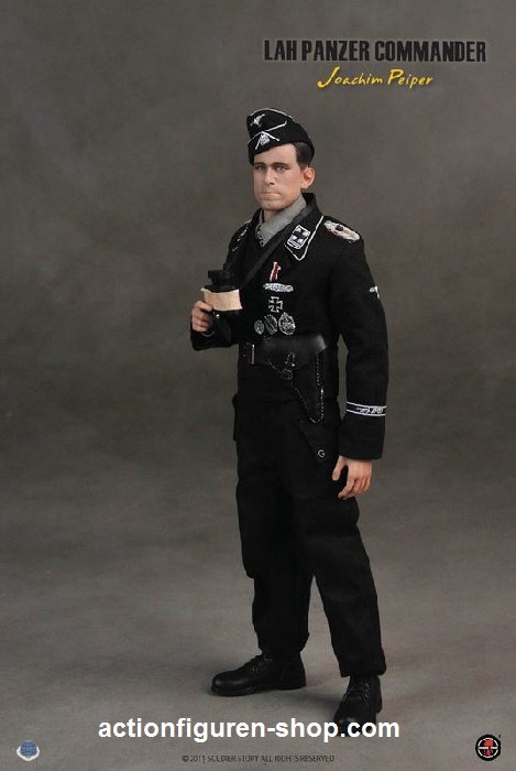 SSt050-027FQP5YTb45bzs Joachim Peiper- LAH Panzer Kommandant