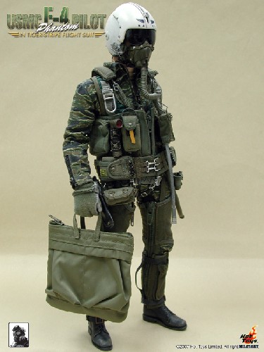 HT_USMC-F-4-Phantom-Pilot_08lXUll8hG6pH9e USMC F-4 Phantom Pilot - Tiger-Stripe