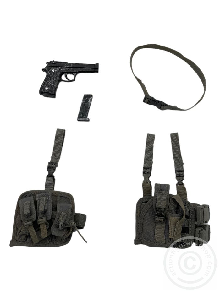 Beretta M9 - 92FS w/ Holster & Mag-Pouch