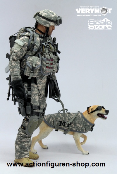 US Army MP mit Hund