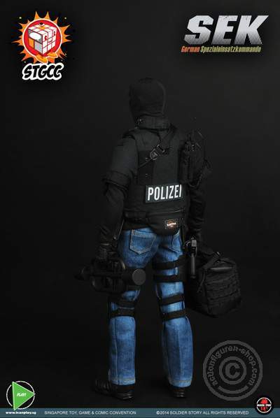 SSt086-06ZyioMw7Av5FD9 SEK - German Polizei Spezialeinsatzkommando