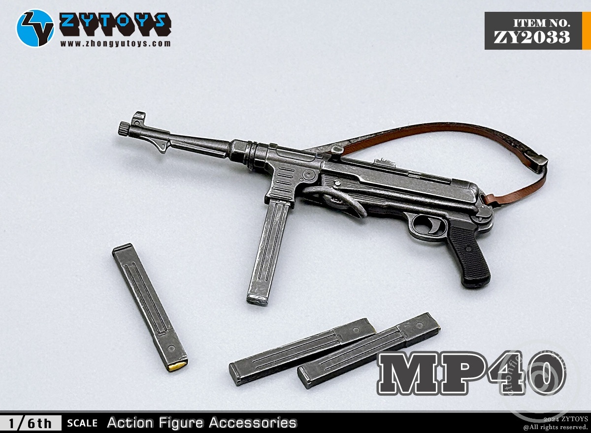MP40 with 4 magazine – in 1:6 scale