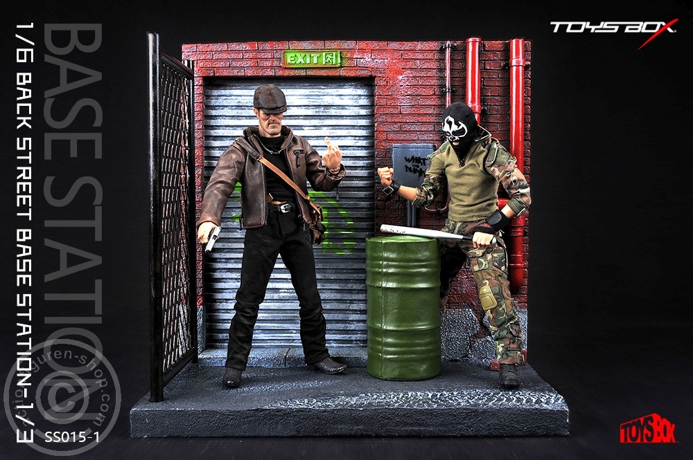 Back Street Base Station - Diorama 1