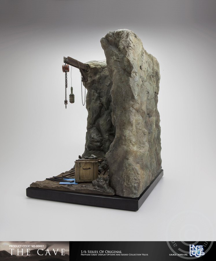 SO00001-05 The Cave Diorama