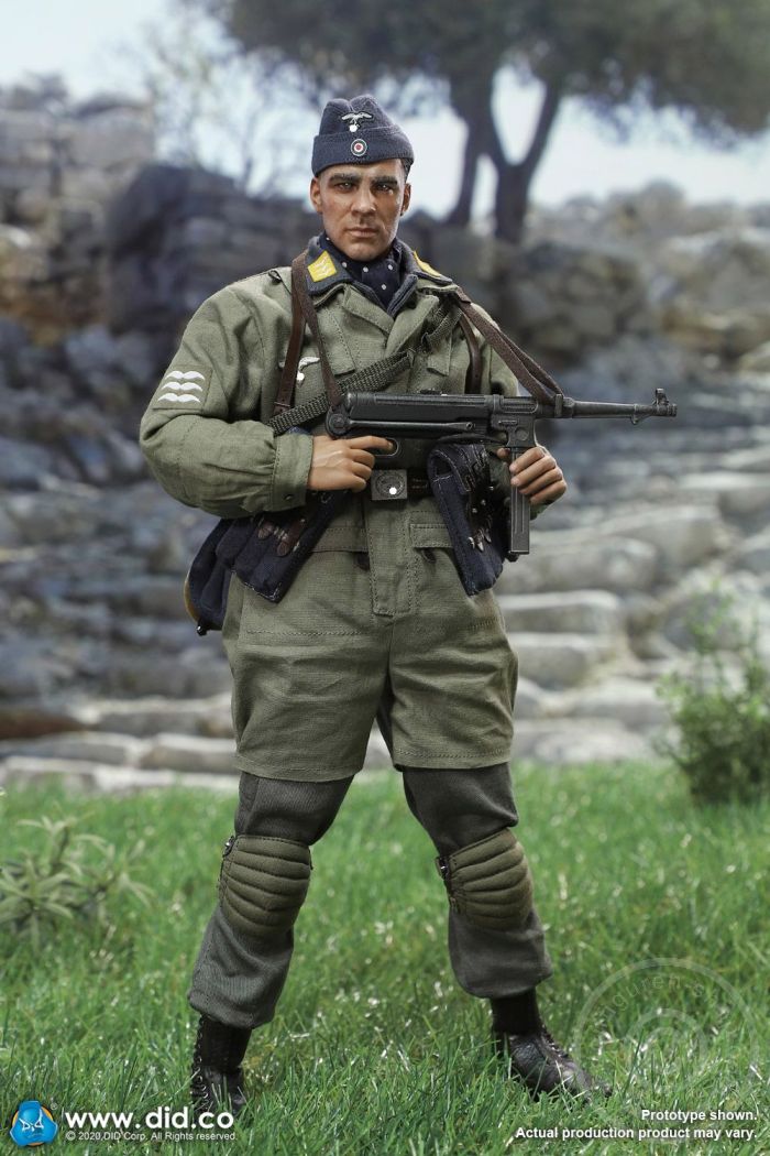 80146-28 Schmeling - WWII German Fallschirmjäger