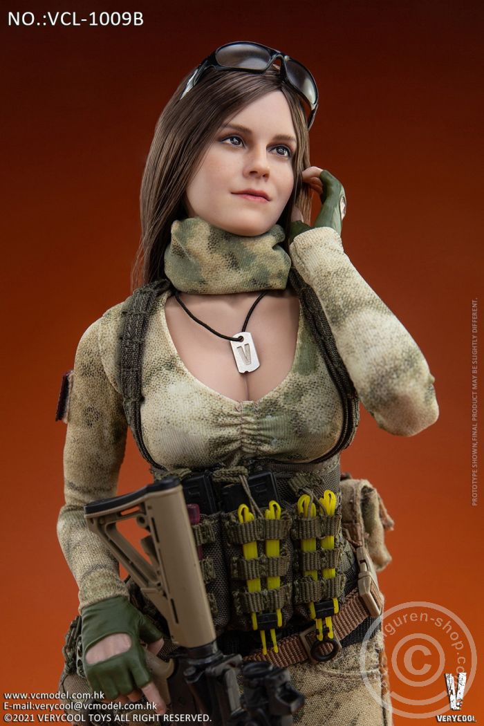 Emma - Brown straight Hair