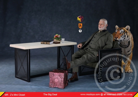 MrZMCC019B-09OUip38d3CEzYC The Big Deal (Figure in Suit) - grey