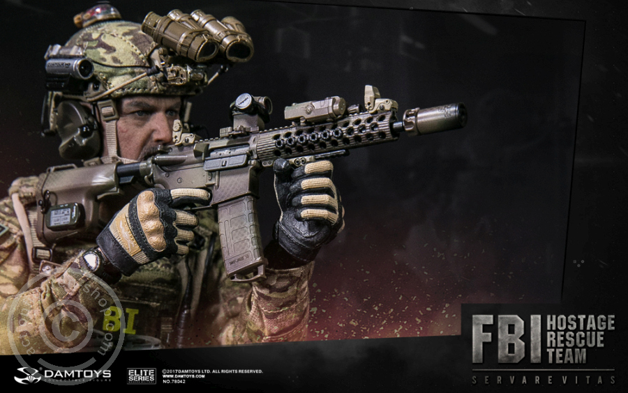 DA78042-17ZzXsaVX2BBBlk FBI - HRT Agent